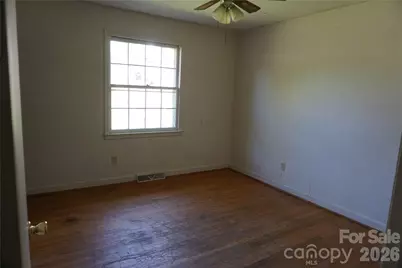 5214 Northview Drive, Hickory, NC 28601 - Photo 14