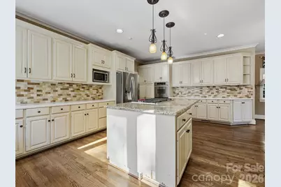 2035 Pinewood Circle, Charlotte, NC 28211 - Photo 10