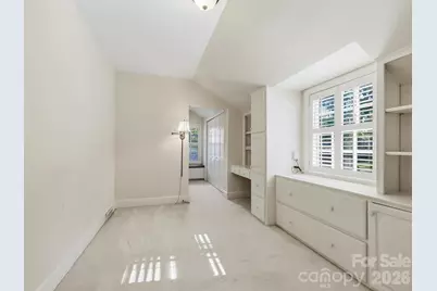 2035 Pinewood Circle, Charlotte, NC 28211 - Photo 18
