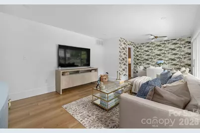 7735 Surreywood Place, Charlotte, NC 28270 - Photo 16