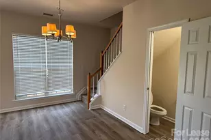 2146 McKenzie Creek Dr, Charlotte, NC 28270 - Photo 4