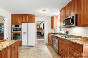 101 Castlerock Dr, Asheville, NC 28806 - Photo 20