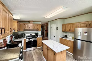 236 Riverwind Dr, Hendersonville, NC 28739 - Photo 8