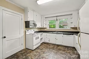 126 E Division Ave, East Spencer, NC 28144 - Photo 10