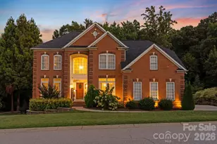 152 Melbourne Dr, Fort Mill, SC 29708 - Photo 2