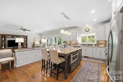 800 Jefferson Drive, Charlotte, NC 28270 - Photo 14