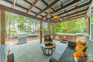 9428 Ardrey Woods Dr, Charlotte, NC 28277 - Photo 38
