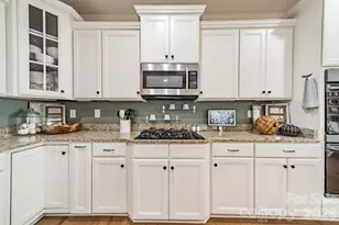 9428 Ardrey Woods Dr, Charlotte, NC 28277 - Photo 14