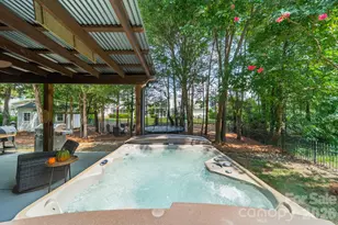 9428 Ardrey Woods Dr, Charlotte, NC 28277 - Photo 40