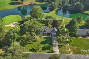 2593 Birdie Ln NE, Conover, NC 28613 - Photo 2