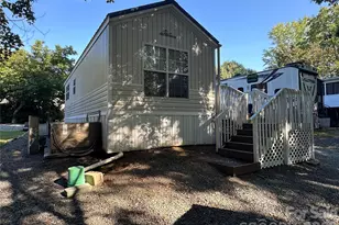 114 Walnut Cir, New London, NC 28127 - Photo 24