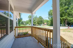 409 Queens Rd, Gastonia, NC 28052 - Photo 8