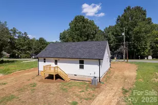 409 Queens Rd, Gastonia, NC 28052 - Photo 14