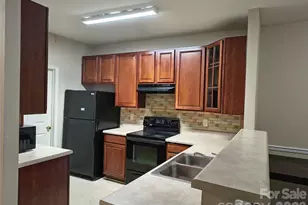 10518 Hill Point Ct, Charlotte, NC 28262 - Photo 20
