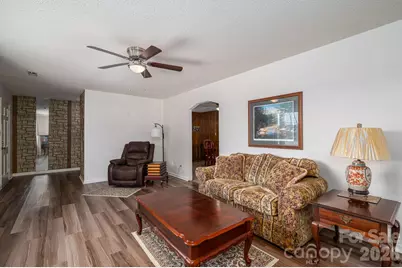 1306 11th Avenue SE, Hickory, NC 28602 - Photo 14