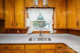 1306 11th Ave SE, Hickory, NC 28602 - Photo 16
