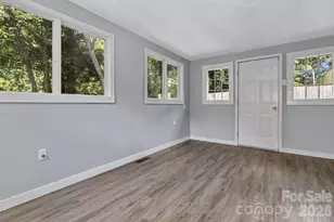 88 Brooklyn Rd, Asheville, NC 28803 - Photo 28