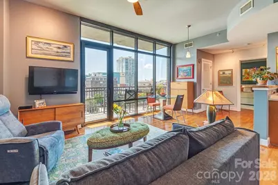 60 N Market Street #702, Asheville, NC 28801 - Photo 4