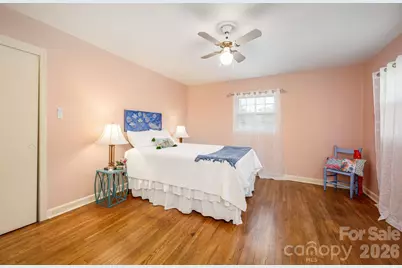 224 Lyndale Road, Hendersonville, NC 28739 - Photo 20