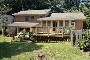 1215 Brockton Ln, Charlotte, NC 28226 - Photo 6