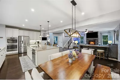 1009 Brookmeade Drive, Waxhaw, NC 28173 - Photo 8