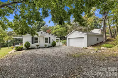 111 Sherwood Road, Swannanoa, NC 28778 - Photo 2