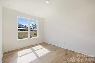 10711 Mallard Creek Rd, Charlotte, NC 28262 - Photo 24