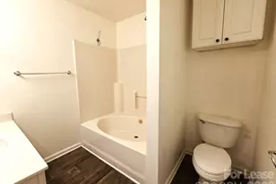 6427 Quarterbridge Ln, Charlotte, NC 28262 - Photo 12