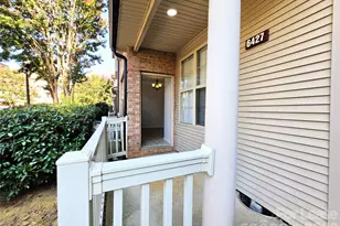 6427 Quarterbridge Ln, Charlotte, NC 28262 - Photo 2