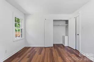 823 Farmcrest Dr, Charlotte, NC 28206 - Photo 16
