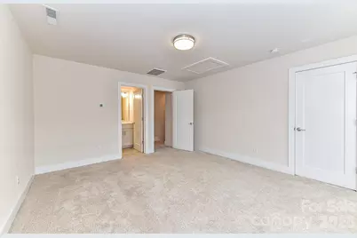 12018 Brooklyn Avenue, Charlotte, NC 28204 - Photo 32