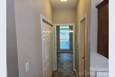 5325 Timbertop Lane, Charlotte, NC 28215 - Photo 10
