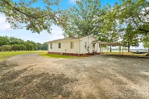 2405 Carl Funderburk Rd, Monroe, NC 28112 - Photo 18