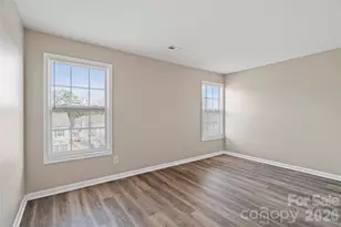 1134 Plaza Walk Dr, Charlotte, NC 28215 - Photo 18