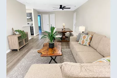 1134 Plaza Walk Drive, Charlotte, NC 28215 - Photo 10