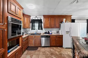 3606 Jefferson St, Sherrills Ford, NC 28673 - Photo 8