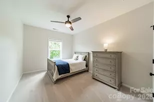 317 Holdsworth Dr, Mount Holly, NC 28120 - Photo 32