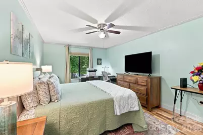 71 Shepard Square #303, Brevard, NC 28712 - Photo 8