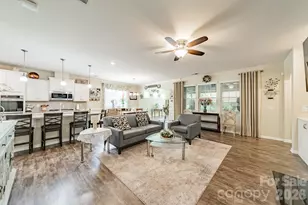 128 Picasso Trl, Mount Holly, NC 28120 - Photo 6