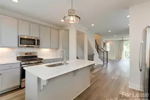 606 W End Dr, Charlotte, NC 28208 - Photo 24