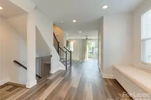 606 W End Dr, Charlotte, NC 28208 - Photo 8
