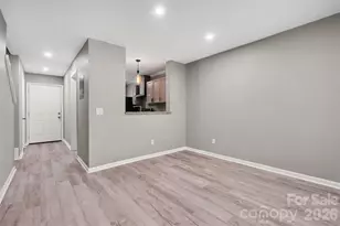 3322 Heathstead Place, Charlotte, NC 28210 - Photo 8
