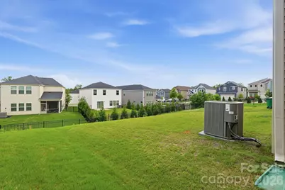 5012 Shadbush Road, Charlotte, NC 28215 - Photo 6