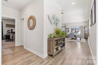 5012 Shadbush Road, Charlotte, NC 28215 - Photo 32