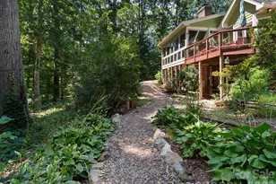 36 Windsong Dr, Fairview, NC 28730 - Photo 8