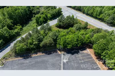 1610 1st Street W, Conover, NC 28613 - Photo 16