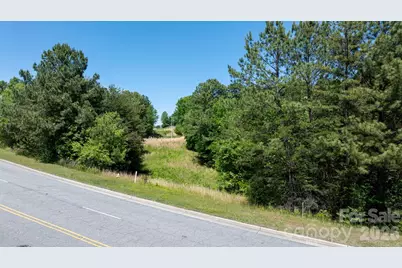 1610 1st Street W, Conover, NC 28613 - Photo 6