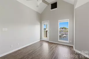 18705 Vineyard Point Ln, Cornelius, NC 28031 - Photo 6