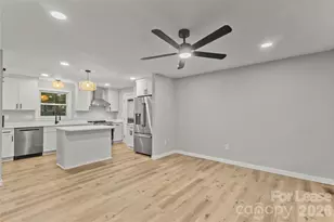 562 Barrington Pl NW, Concord, NC 28027 - Photo 8