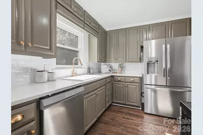 5701 Wilora Lake Road, Charlotte, NC 28212 - Photo 8